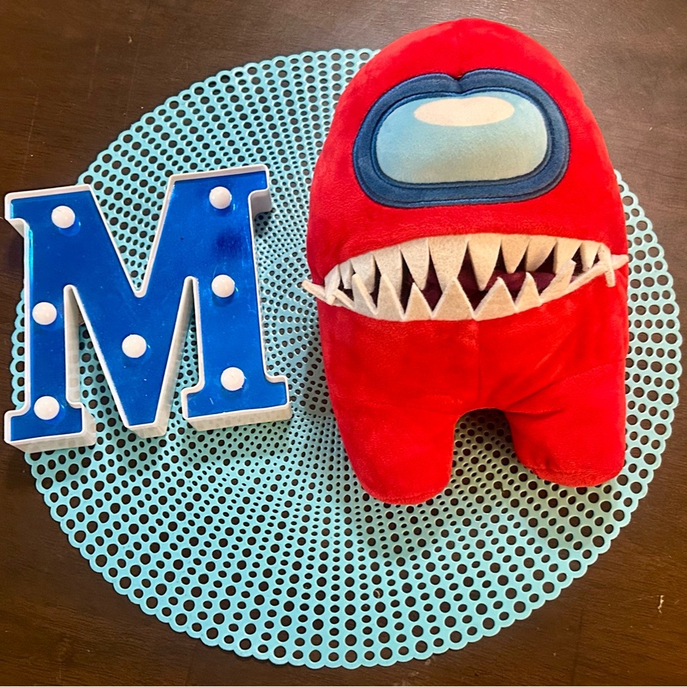 Among Us 10" Impostor Imposter Walmart Exclusive Red Plush w/ Adjustable Tongue